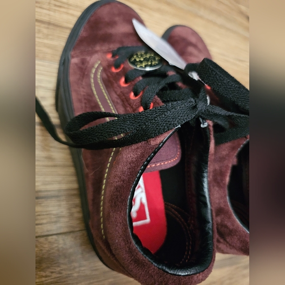 Disney Villain Vans - Picture 6 of 11